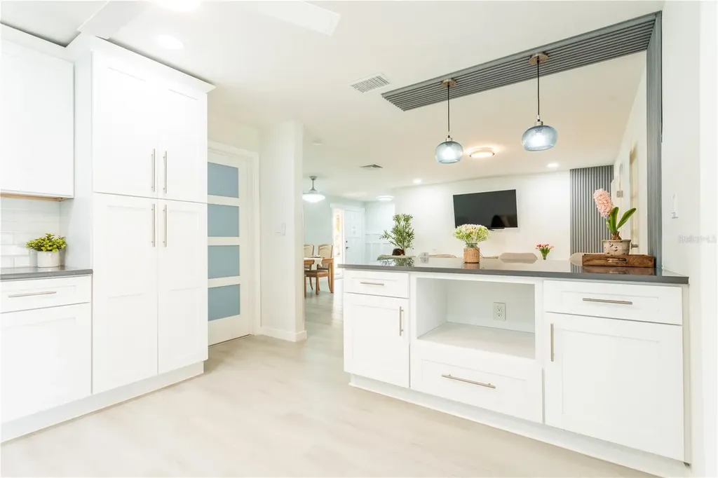 2451 Rutland Lane Clearwater FL 33763