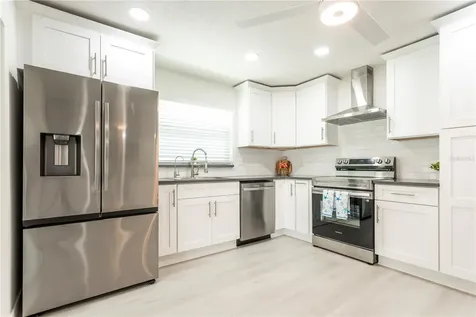 2451 Rutland Lane Clearwater FL 33763