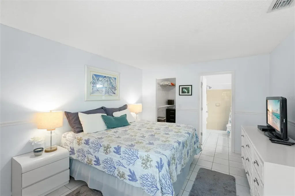 3634 59th Avenue W Bradenton FL 34210