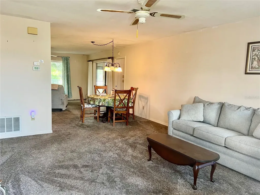 221 S Venice Boulevard Venice FL 34293