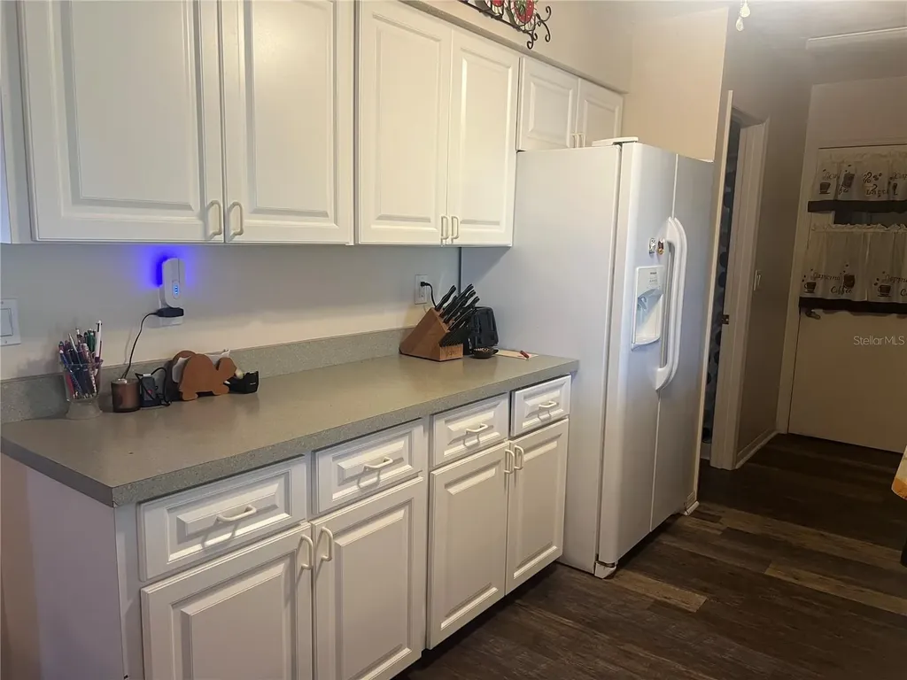 221 S Venice Boulevard Venice FL 34293
