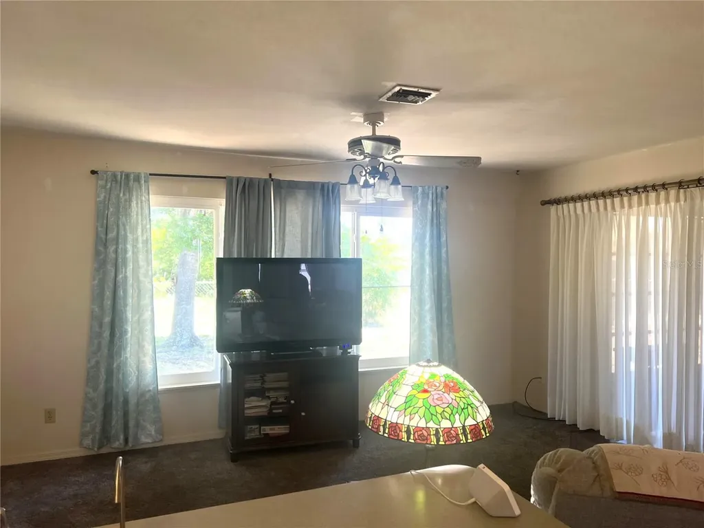 221 S Venice Boulevard Venice FL 34293