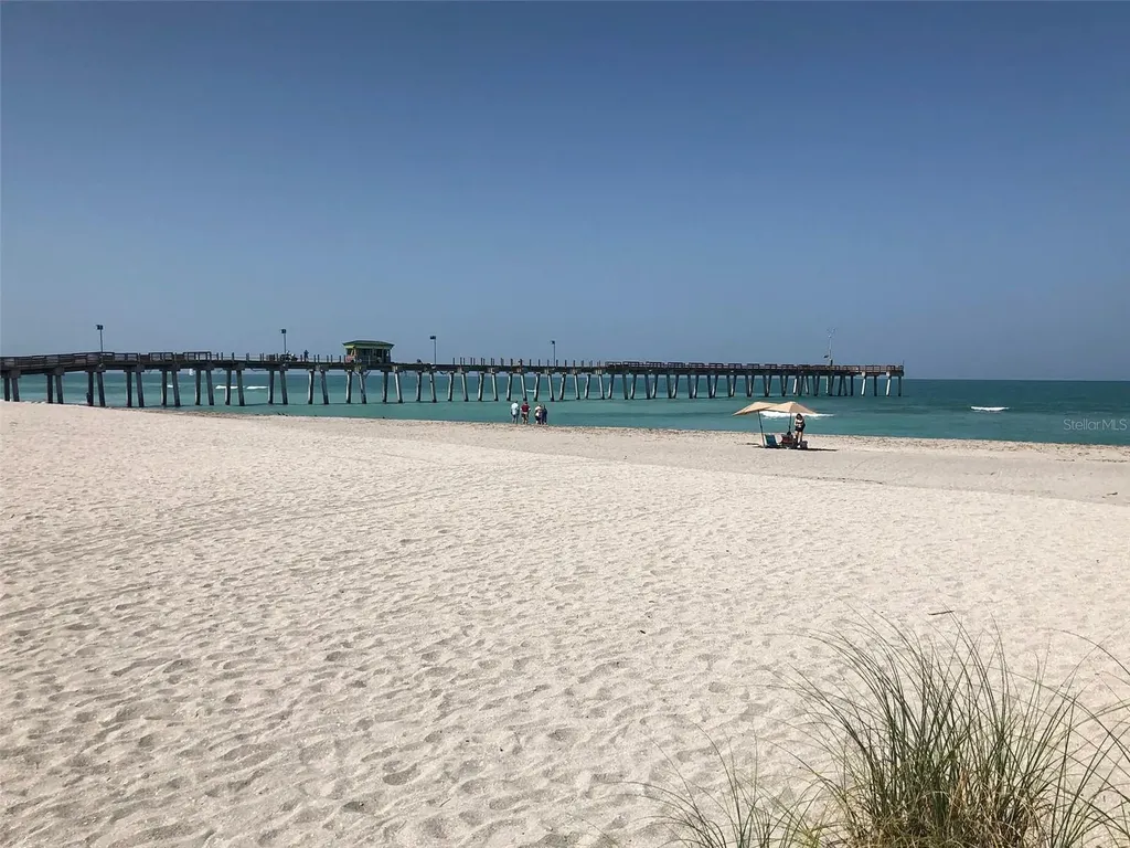 221 S Venice Boulevard Venice FL 34293
