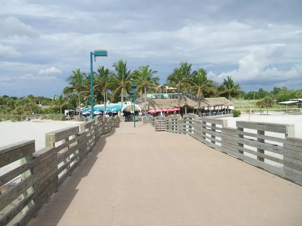 221 S Venice Boulevard Venice FL 34293