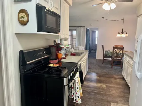 221 S Venice Boulevard Venice FL 34293