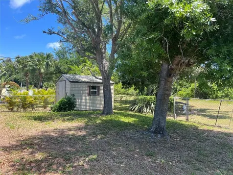221 S Venice Boulevard Venice FL 34293