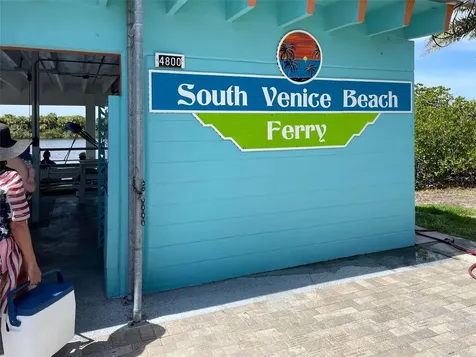 221 S Venice Boulevard Venice FL 34293