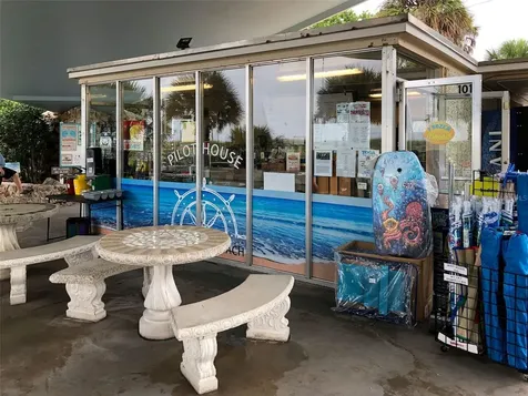 221 S Venice Boulevard Venice FL 34293