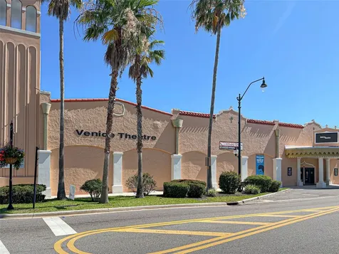 221 S Venice Boulevard Venice FL 34293