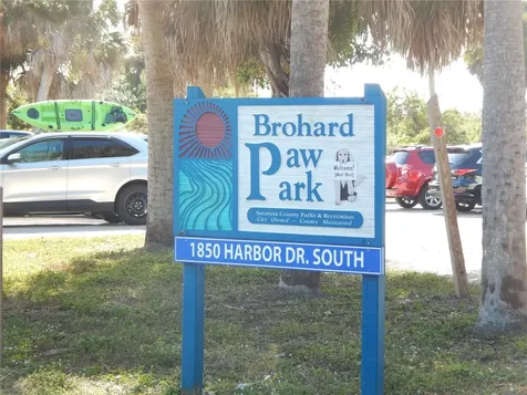 221 S Venice Boulevard Venice FL 34293