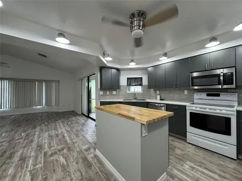 1157 Beaumont Avenue Port Charlotte FL 33948