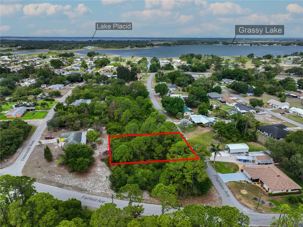 241 Phantasy Avenue Lake Placid FL 33852