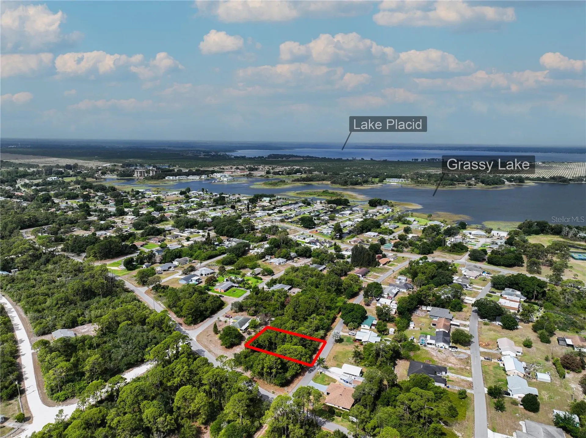241 Phantasy Avenue Lake Placid FL 33852