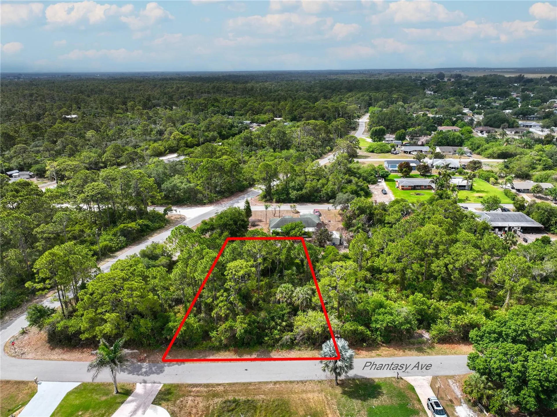 241 Phantasy Avenue Lake Placid FL 33852