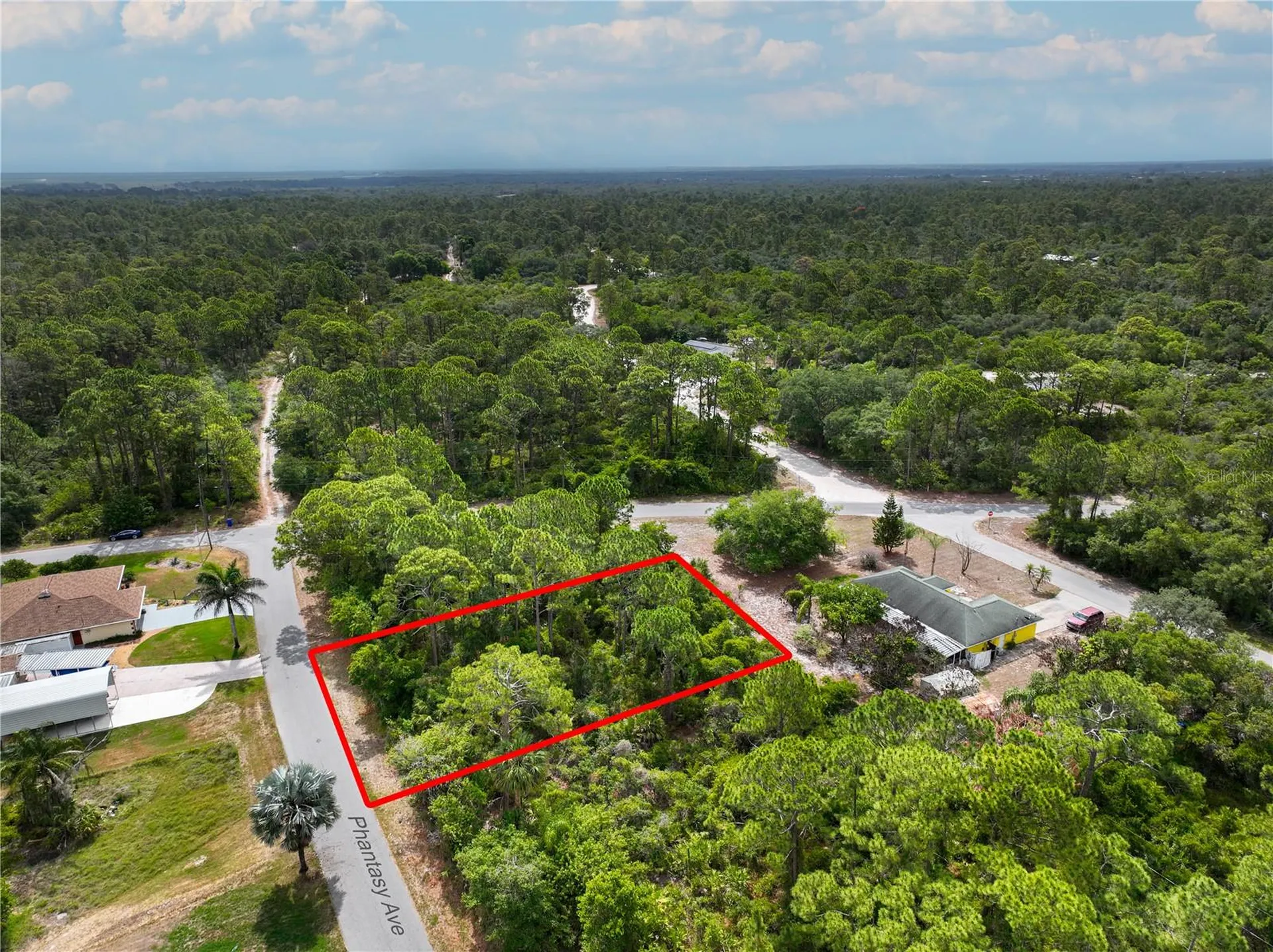 241 Phantasy Avenue Lake Placid FL 33852