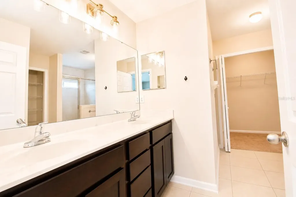 8135 NW 54th Street Gainesville FL 32653