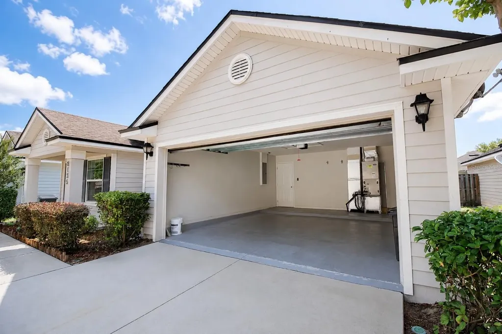 8135 NW 54th Street Gainesville FL 32653