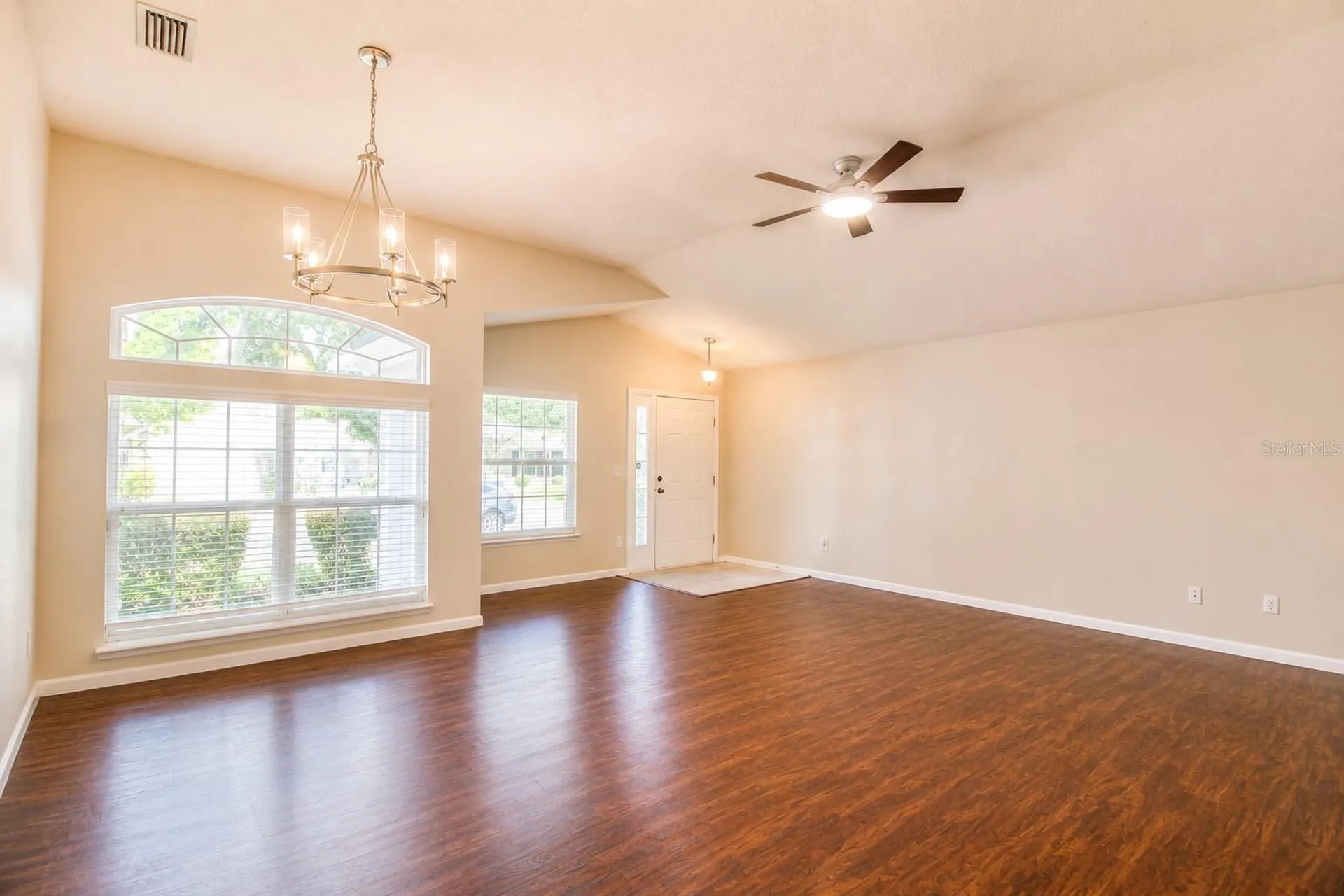 8135 NW 54th Street Gainesville FL 32653