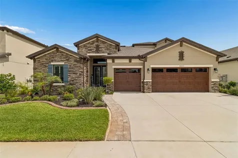 14622 Red Castle Avenue Lithia FL 33547
