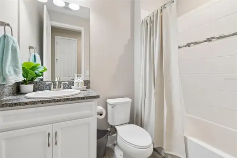 14622 Red Castle Avenue Lithia FL 33547