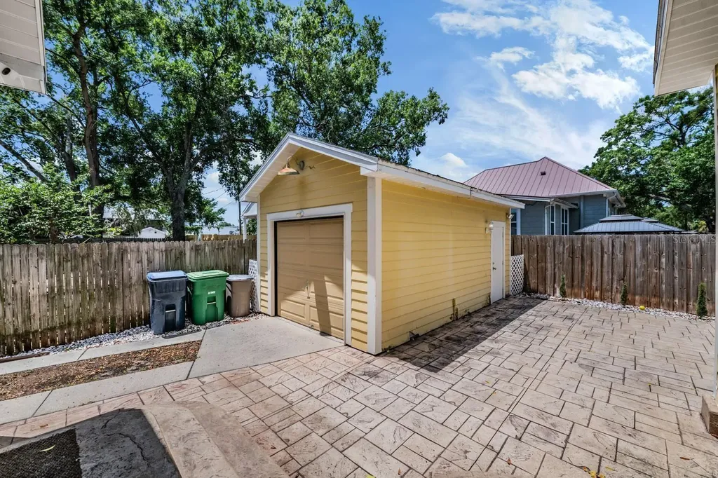 5804 N 9th Street Tampa FL 33604