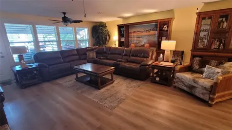 5660 80th Street N St Petersburg FL 33709