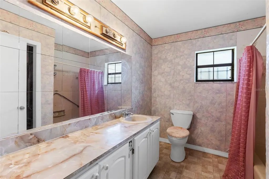 2234 James Drive St Cloud FL 34771