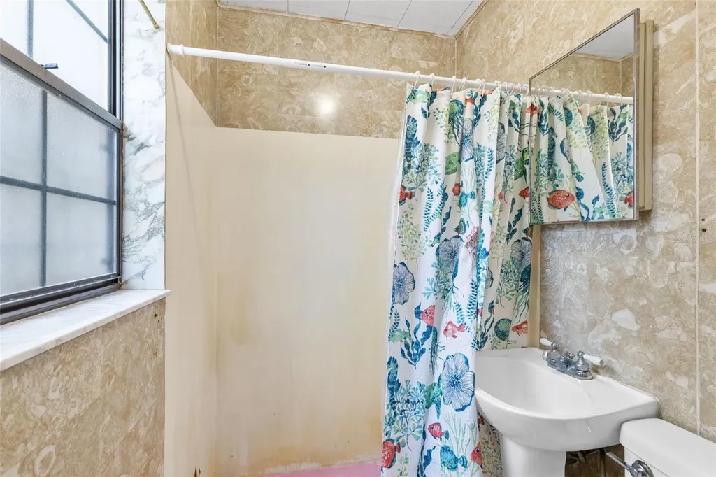 2234 James Drive St Cloud FL 34771