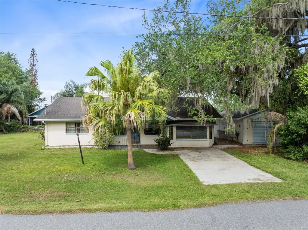 2234 James Drive St Cloud FL 34771