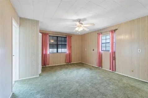 2234 James Drive St Cloud FL 34771
