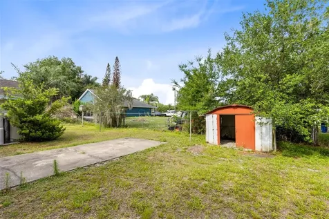 2234 James Drive St Cloud FL 34771