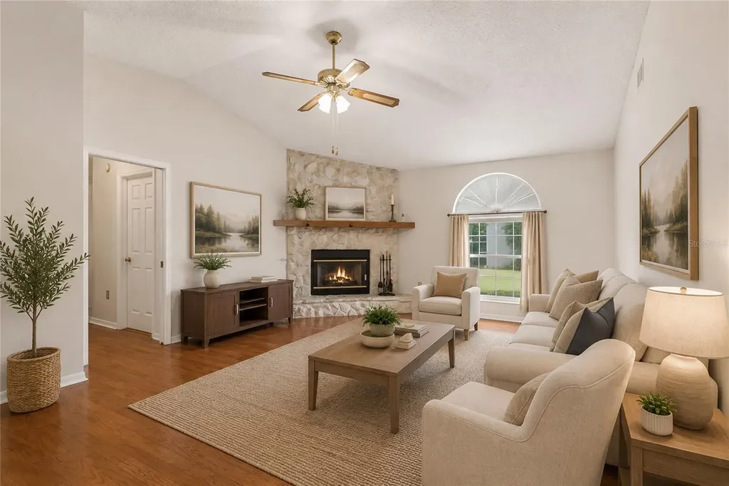 5657 29th Street Circle E Bradenton FL 34203