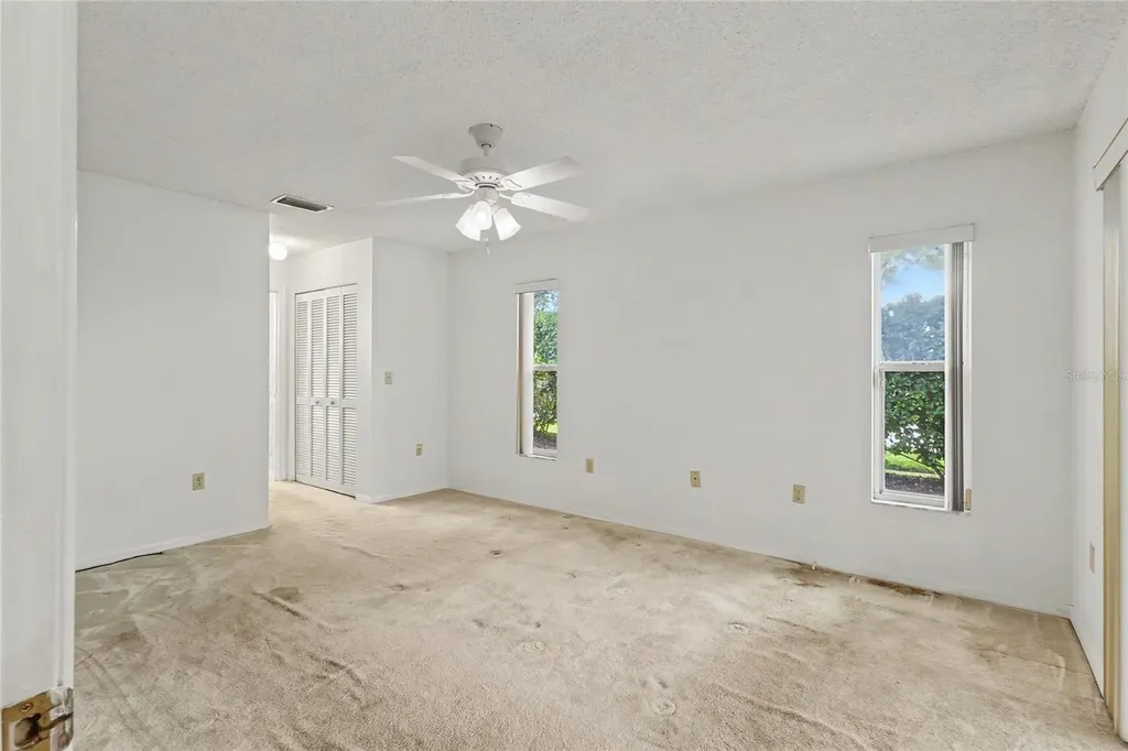 5657 29th Street Circle E Bradenton FL 34203