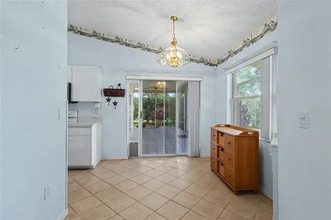 5657 29th Street Circle E Bradenton FL 34203