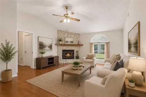 5657 29th Street Circle E Bradenton FL 34203