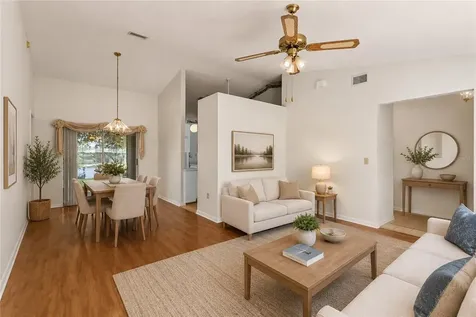 5657 29th Street Circle E Bradenton FL 34203