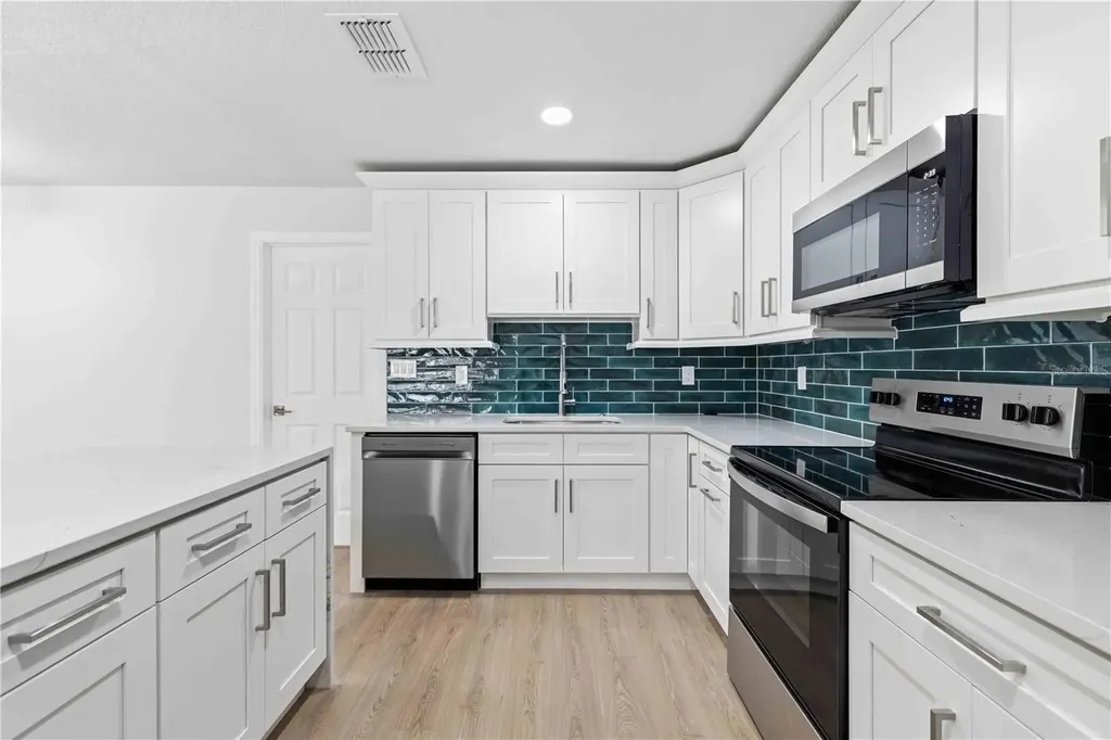1016 71st Street NW Bradenton FL 34209