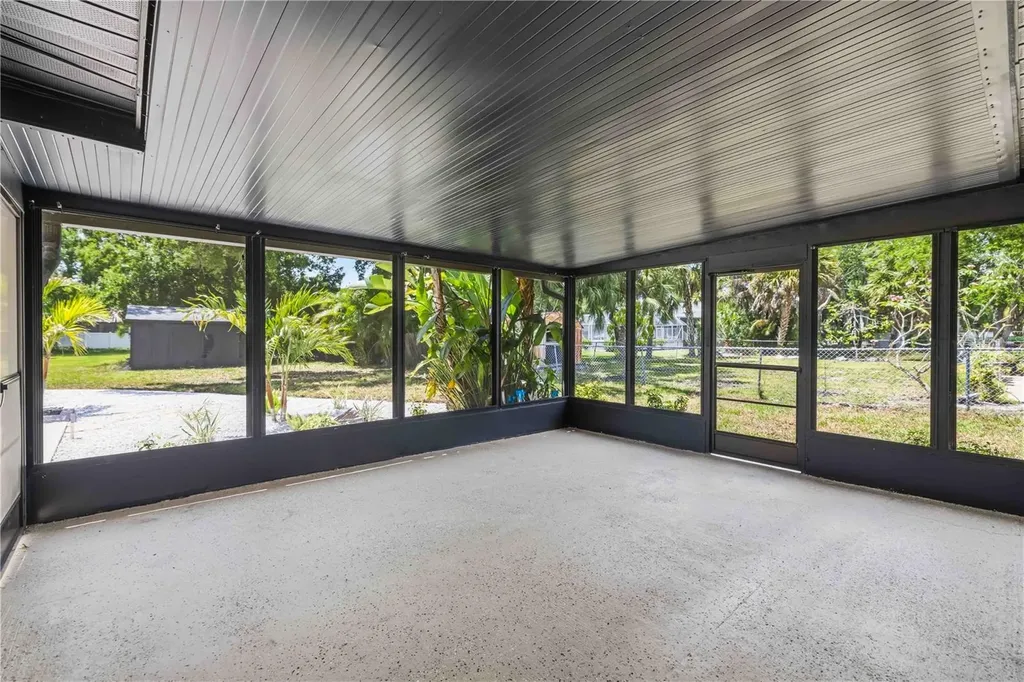 1016 71st Street NW Bradenton FL 34209