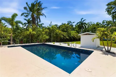 1016 71st Street NW Bradenton FL 34209