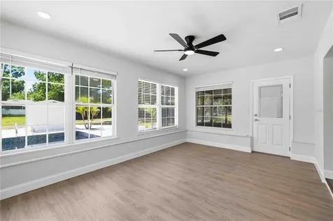 1016 71st Street NW Bradenton FL 34209