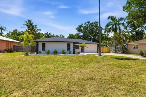1016 71st Street NW Bradenton FL 34209