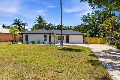 1016 71st Street NW Bradenton FL 34209