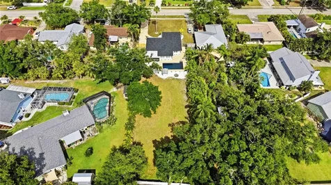 1016 71st Street NW Bradenton FL 34209