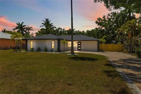 1016 71st Street NW Bradenton FL 34209