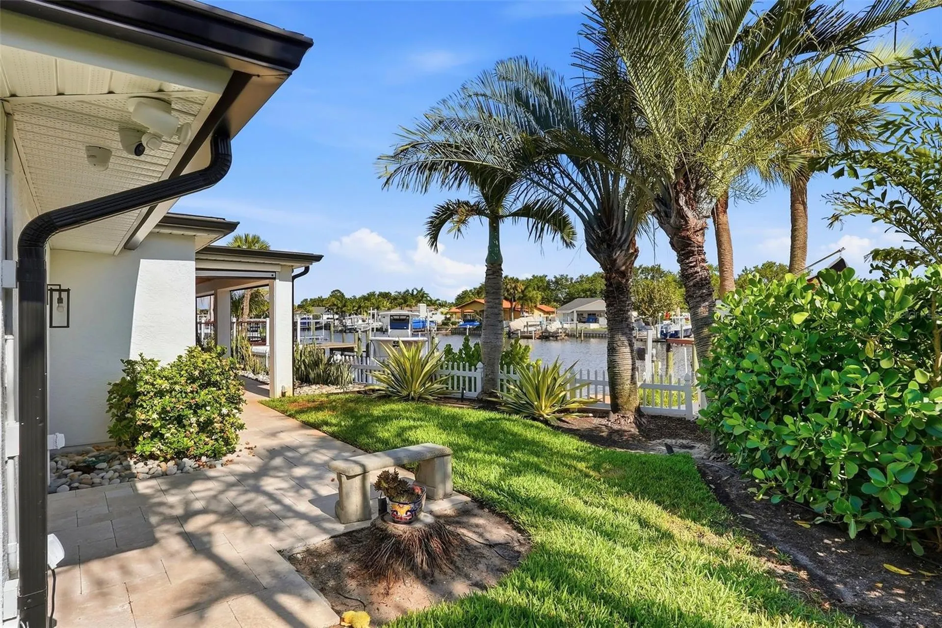 1024 44th Avenue NE St Petersburg FL 33703