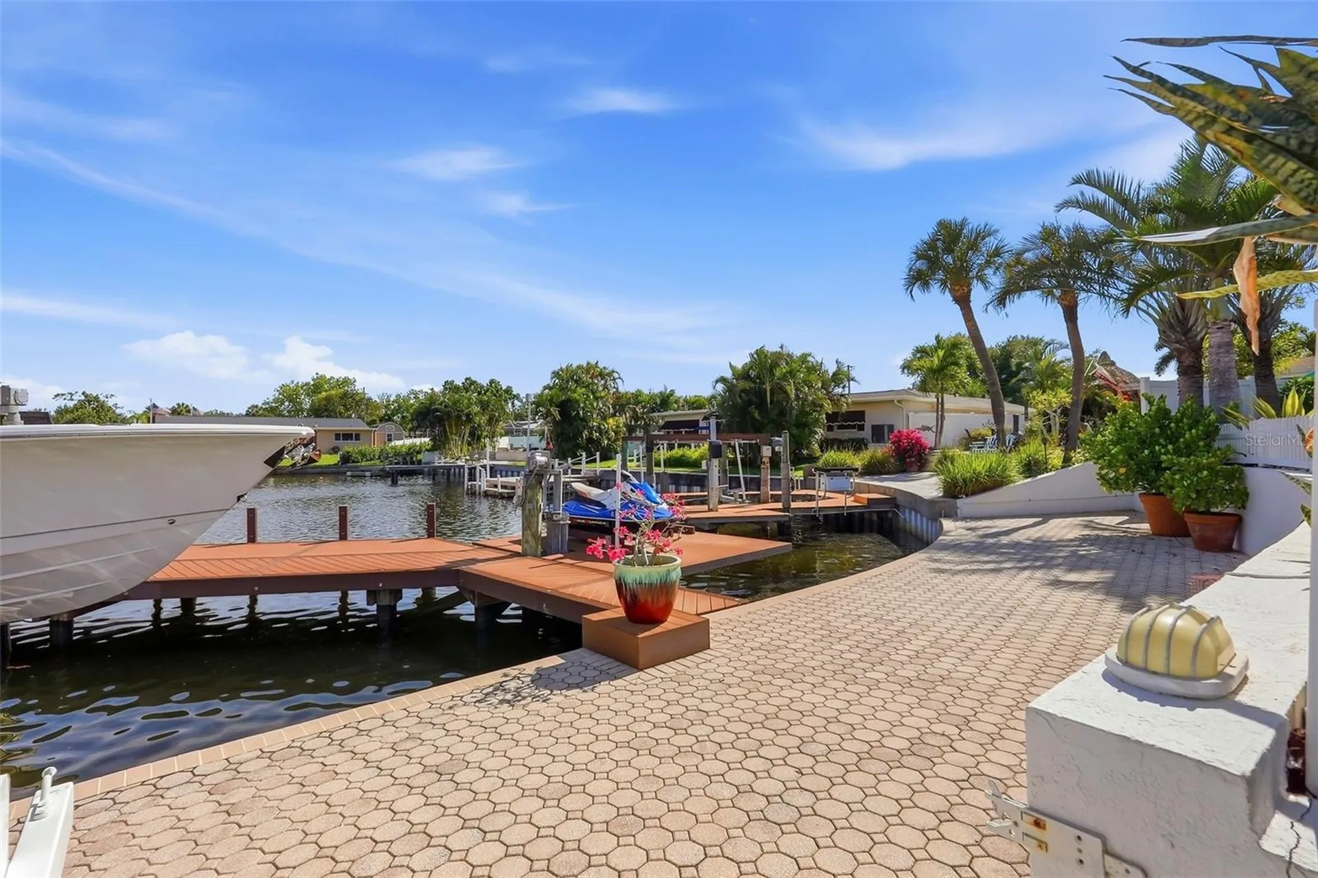 1024 44th Avenue NE St Petersburg FL 33703