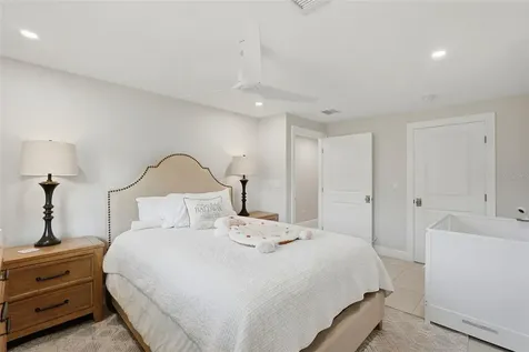 1024 44th Avenue NE St Petersburg FL 33703