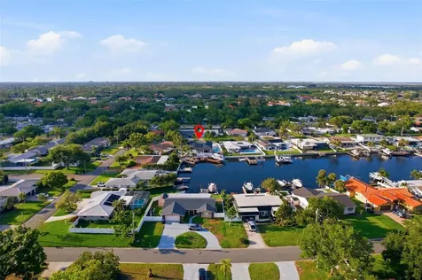 1024 44th Avenue NE St Petersburg FL 33703