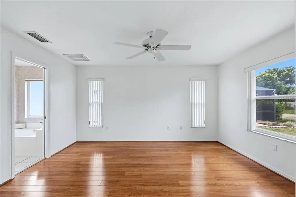 2404 50th Drive E Bradenton FL 34203