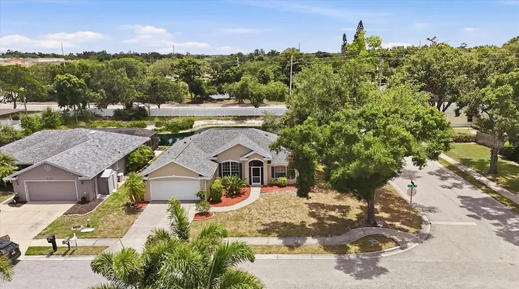 2404 50th Drive E Bradenton FL 34203